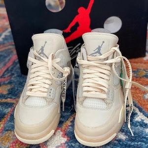 Jordan 4 Retro Off-White “Sail” Verified by StockX